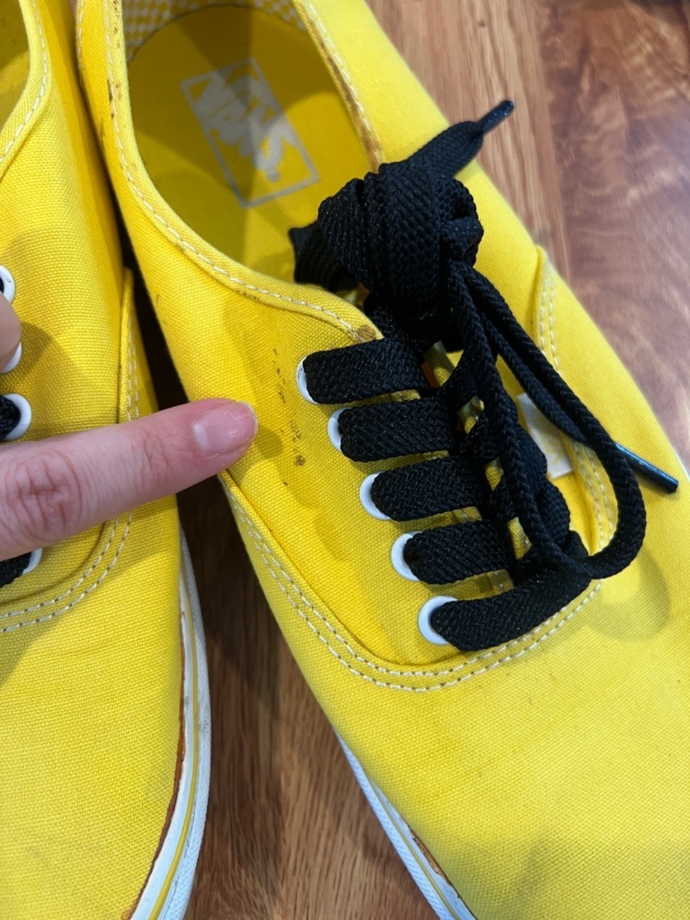 Vans Yellow Canvas Sneakers with Black Laces - Picture 3 of 6